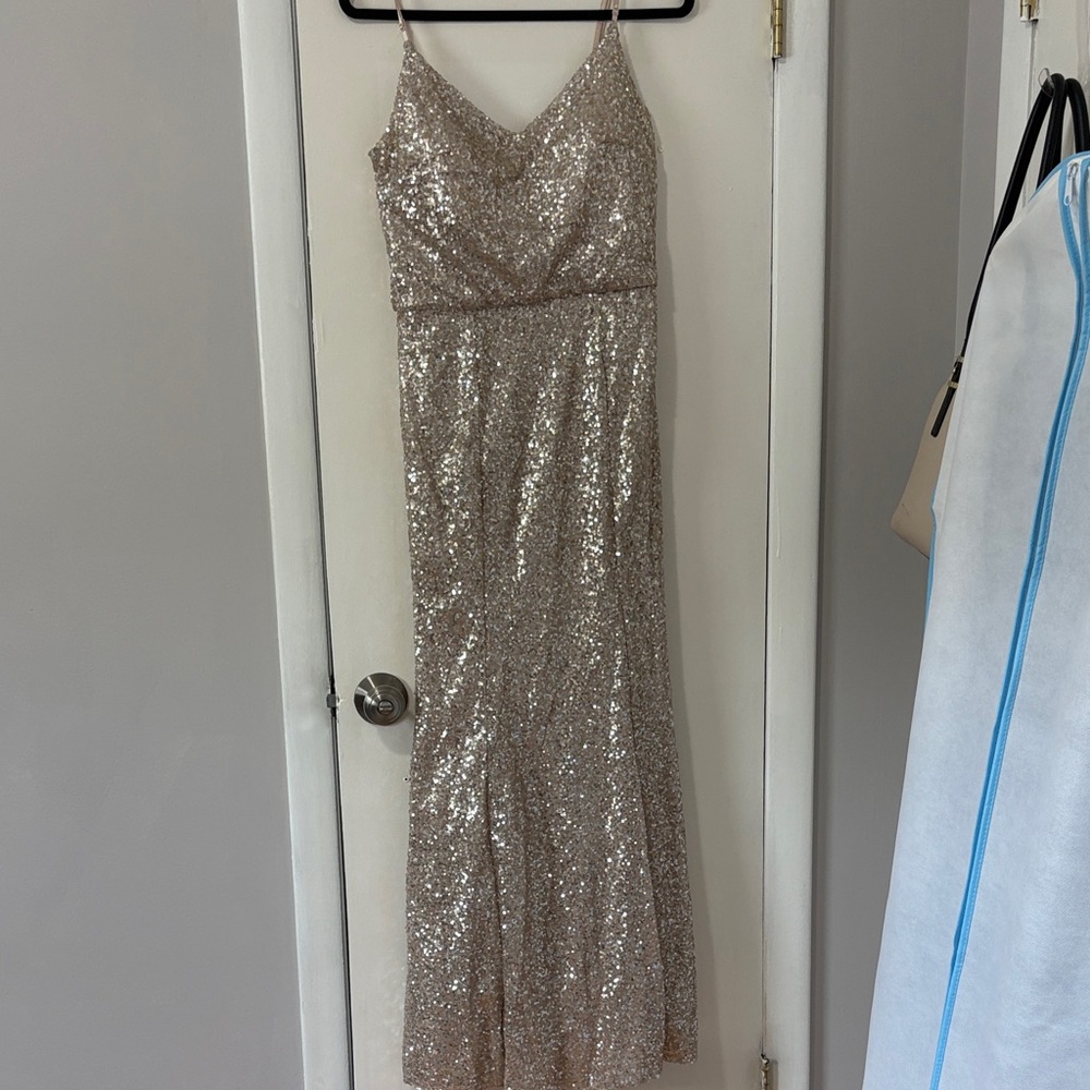 Elegant Sequin Evening Dress